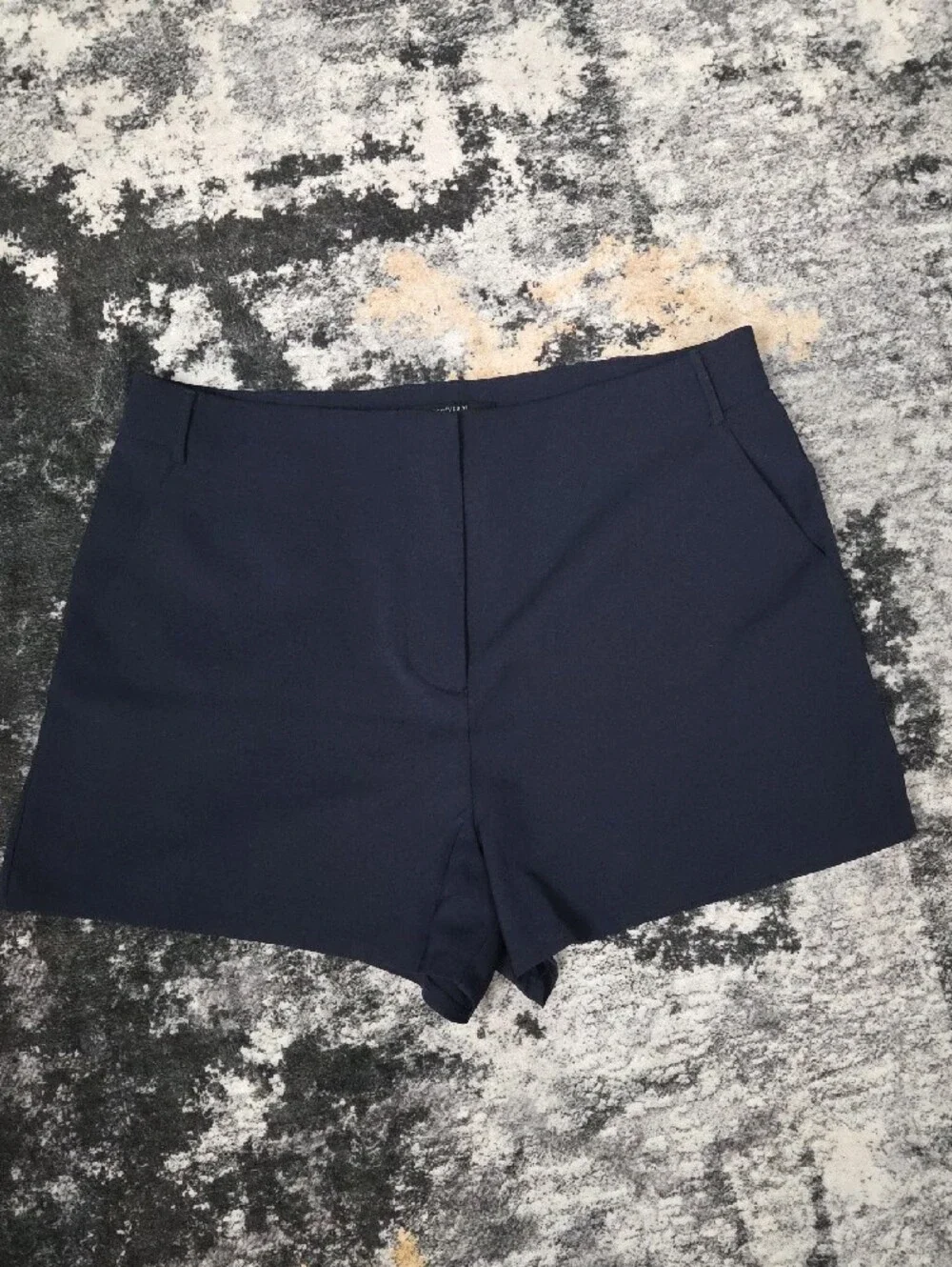 Forever 21 Women’s Large Navy Blue High Rise Tailored Shorts